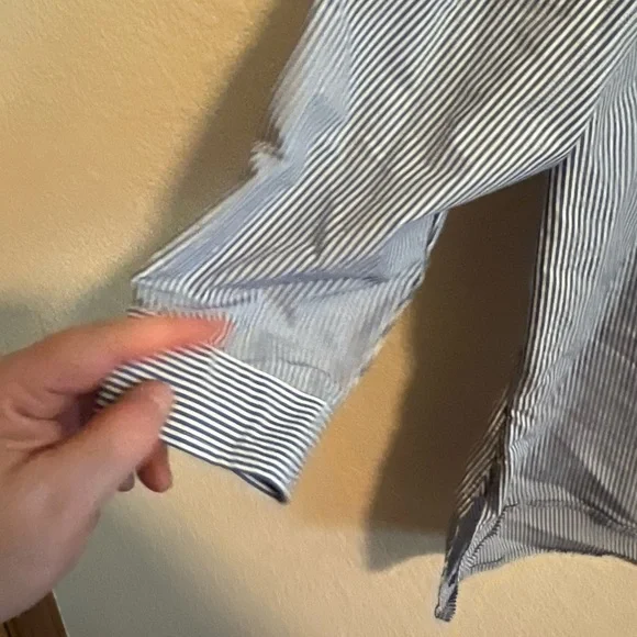 Zac and Rachel Blue Striped Button Down Shirt Size Large - Picture 5 of 11